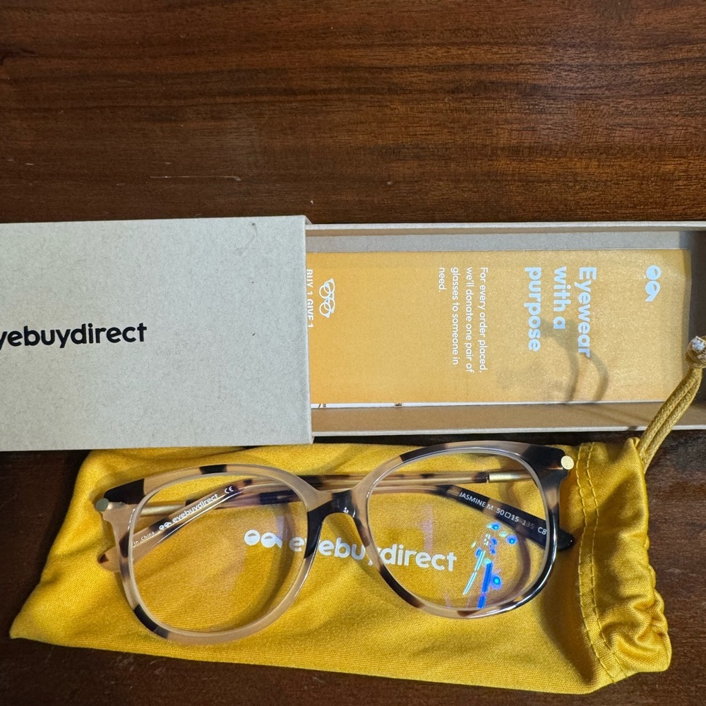 Tortoise shell glasses